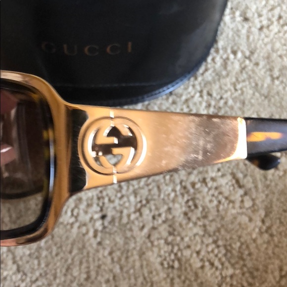 Gucci Sunglasses - Picture 3 of 10